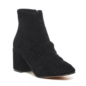 Steve Madden Suede Kiltie Bootie Ankle Boot Fringe